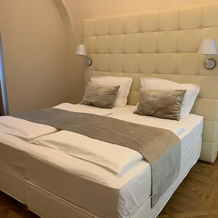 Hotel Zamek - & 4*