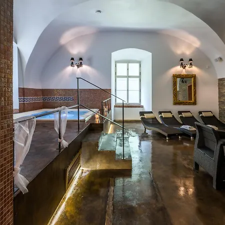 Zámek - Hotel&resort 4*