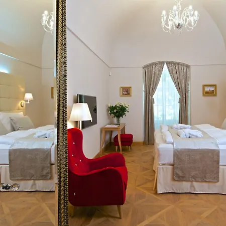 Hotel Zamek - & 4*