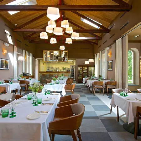 Zámek - Hotel&resort Hotel