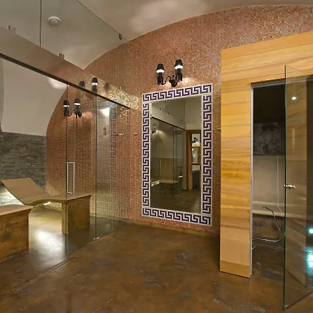Hotel Zamek - & Ratmerice