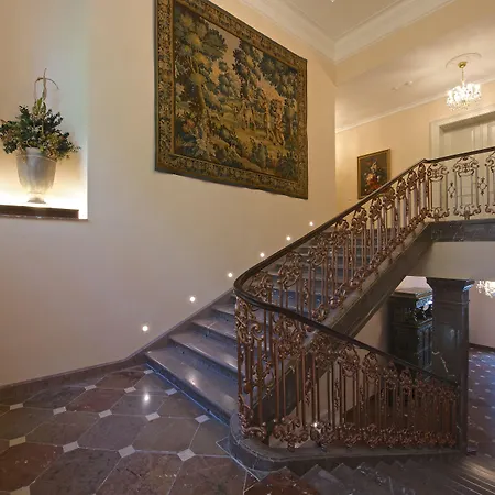 Zámek - Hotel&resort 4*