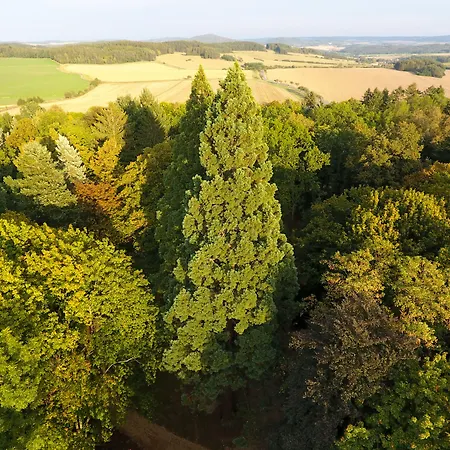 Zámek - Hotel&resort 4*