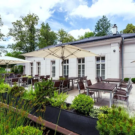 Zamek - & Hotel 4*