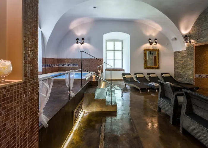 Zámek - Hotel&resort 4*