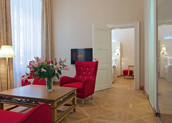 Hotel Zámek - Hotel&resort Ratmerice