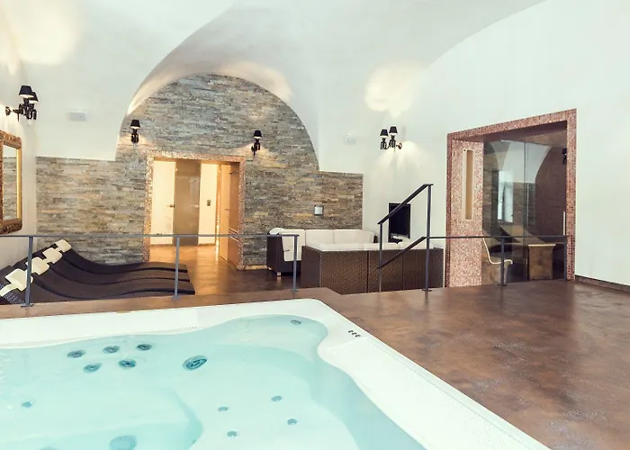Zámek - Hotel&resort Hotel 4*