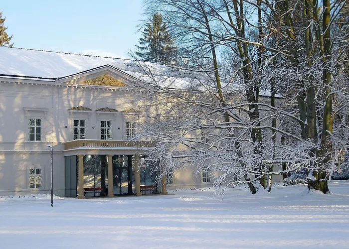 Zámek - Hotel&resort Hotel